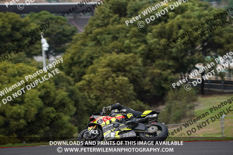 motorbikes;no limits;peter wileman photography;portimao;portugal;trackday digital images